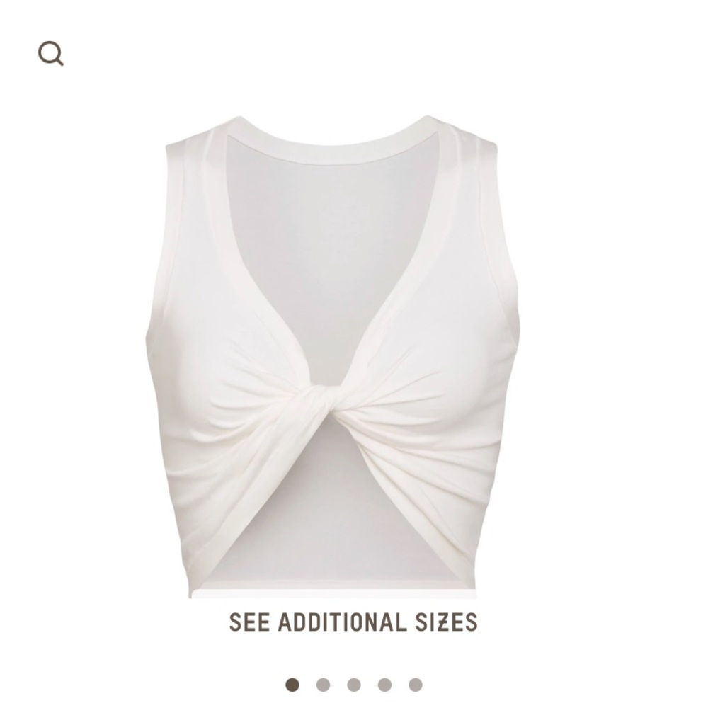 Skims twist tank in the color marble